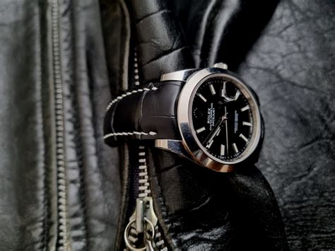 rolex datejust 41 leather strap.